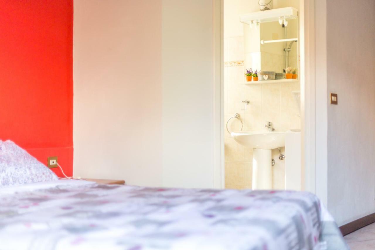 Il Cortiletto Appartement Stresa Buitenkant foto